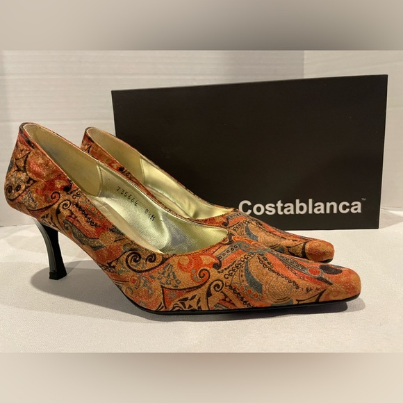 COSTA BLANCA Pearl Paisley Velvet Multicolored Almond Toe Heels Women’s 8 1/2 - Picture 1 of 7